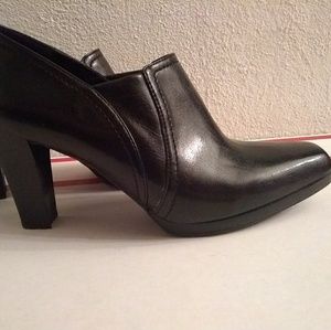 Franco Sarto booties